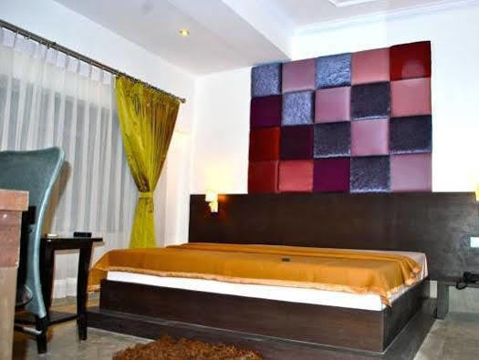 Fabhotel Prime Sarin Inn Heritage Benares Buitenkant foto