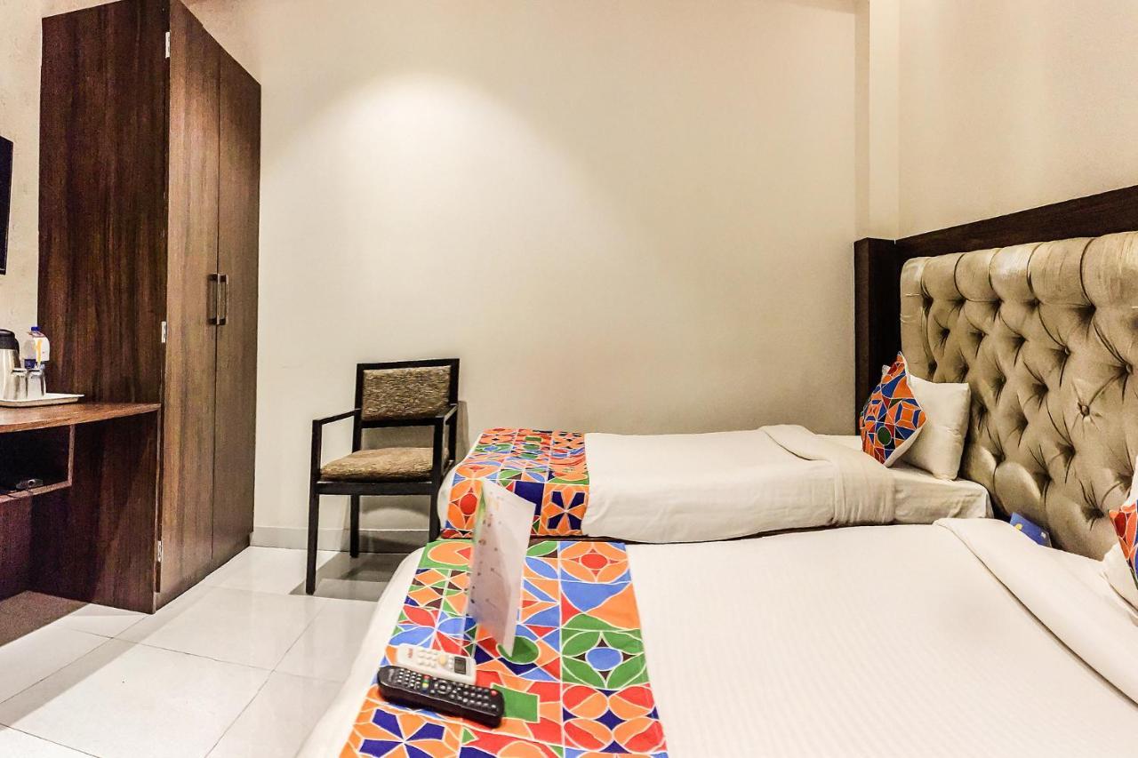 Fabhotel Prime Sarin Inn Heritage Benares Buitenkant foto